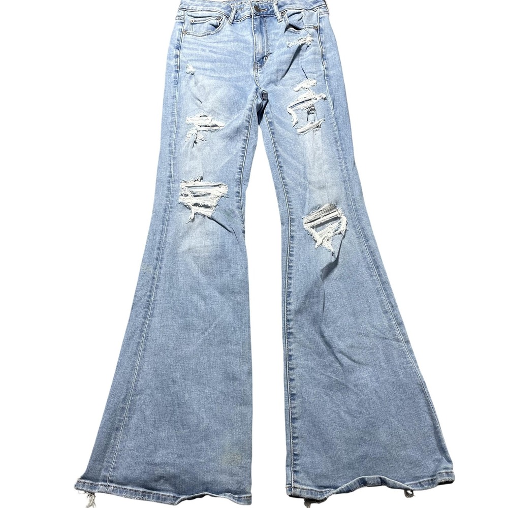 American Eagle Super Hi-Rise Flare Jeans Womens 4 Light Wash 26x30 Distressed